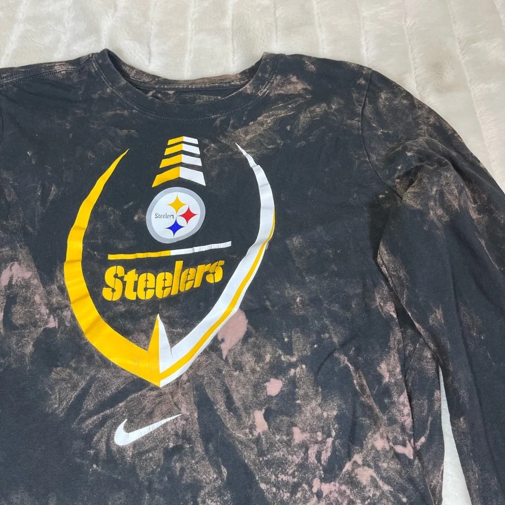 NFL Nike Boys Kid XL Long Sleeve Pittsburgh Steelers Bleach Dye Fall Upcycle Tee